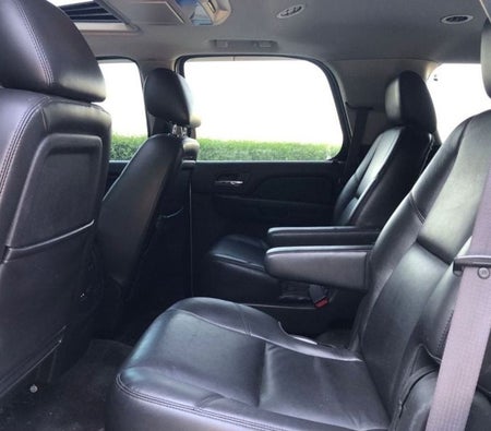 Chevrolet Tahoe 2011, photo 4 of 4
