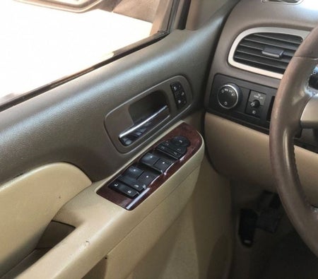 Black Chevrolet Tahoe 2014