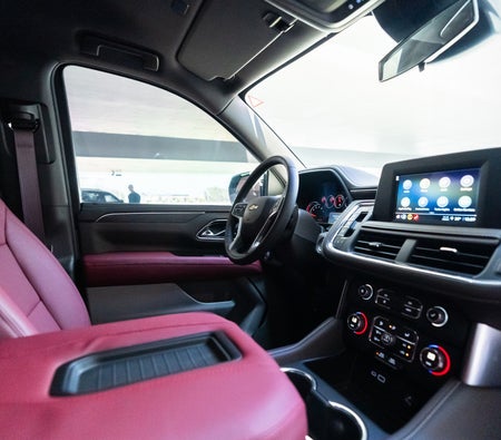 Schwarz Chevrolet Tahoe 2024