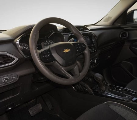 Black Chevrolet Trailblazer 2022