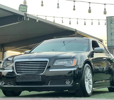 Chrysler 300C Limited 2013, photo 3 of 4