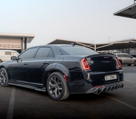 Chrysler 300C Limited 2021, photo 3 of 4
