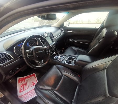 Nero Chrysler 300 Limited 2019