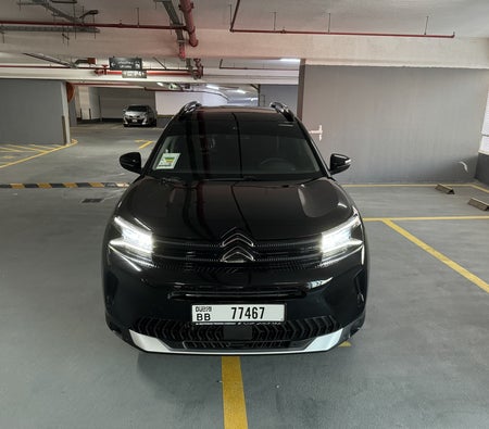 Black Citroen C5 2024