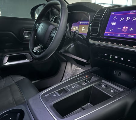 Black Citroen C5 2024