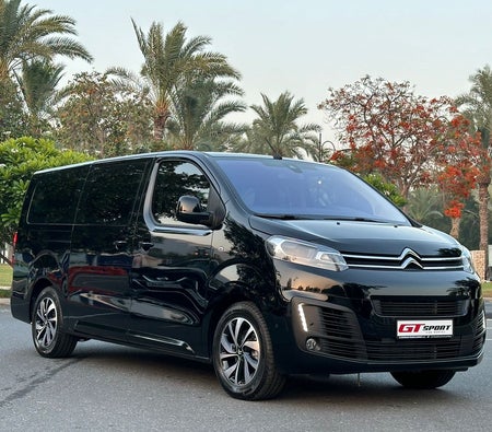 Black Citroen Spacetourer 2025 Black Citroen Spacetourer 2025