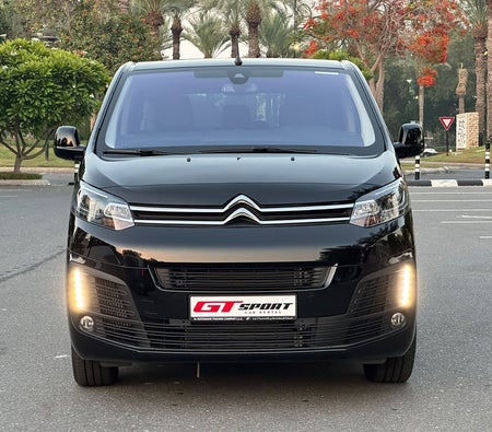 Black Citroen Spacetourer 2025 Black Citroen Spacetourer 2025
