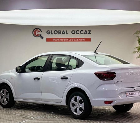 White Dacia Logan 1.0 TCe CVT Essentiel 2025 White Dacia Logan 1.0 TCe CVT Essentiel 2025