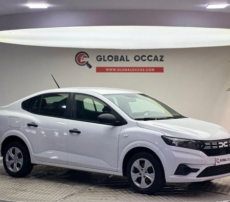 White Dacia Logan 1.0 TCe CVT Essentiel 2025 White Dacia Logan 1.0 TCe CVT Essentiel 2025