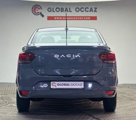 Yeşil Dacia Logan 1.0 TCe Essential 2025 Yeşil Dacia Logan 1.0 TCe Essential 2025