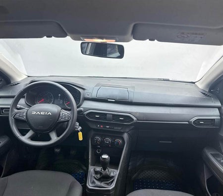 White Dacia Sandero 1.5 dCi Streetway Essentiel 2025 White Dacia Sandero 1.5 dCi Streetway Essentiel 2025