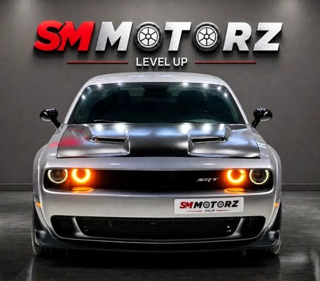 Dodge Challenger SXT Plus 2015, photo 2 of 4