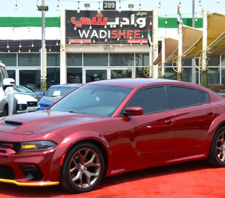 Colore marrone Dodge Charger SXT 2020 Colore marrone Dodge Charger SXT 2020