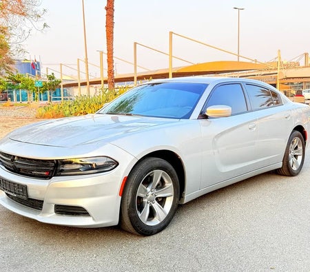 Silber Dodge Charger SXT 2019 Silber Dodge Charger SXT 2019