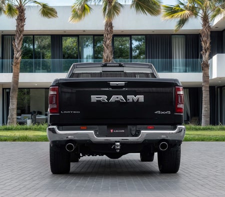 Schwarz Ram 1500 Limited 2022