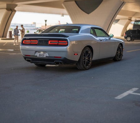 Dodge Challenger V6 2022