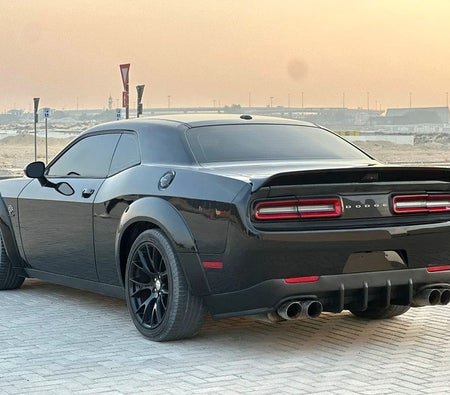 Negro Dodge Challenger R/T 2016