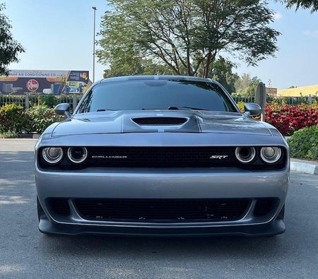Silber Dodge Challenger SRT8 2016