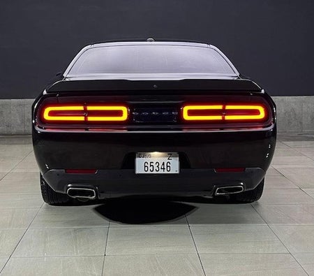 Black Dodge Challenger 2019