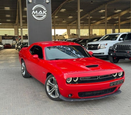 Dodge Challenger  2020, photo 2 of 4