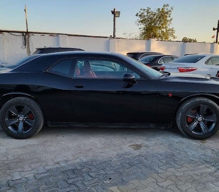 Dodge Challenger SXT  2020, photo 4 of 4