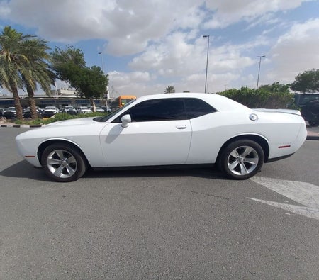 Weiß Dodge Challenger 2022