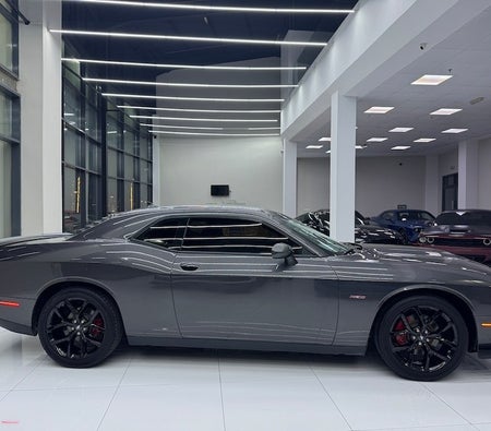 Grigio Dodge Challenger R/T 2023