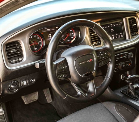 Dodge Charger V6 2021
