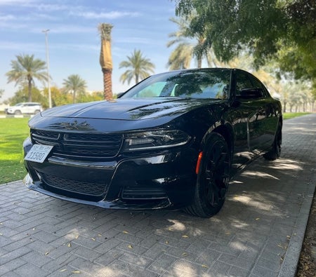Black Dodge Charger SXT Plus 2021