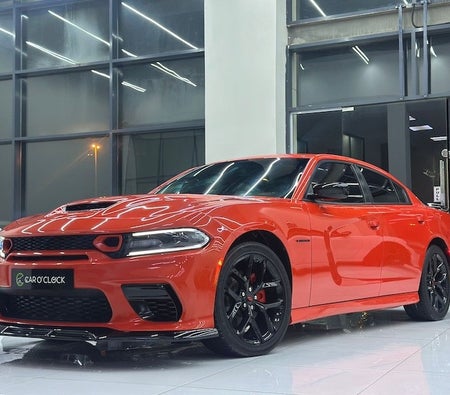 Oranje Dodge Charger R/T 2022