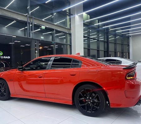 Oranje Dodge Charger R/T 2022