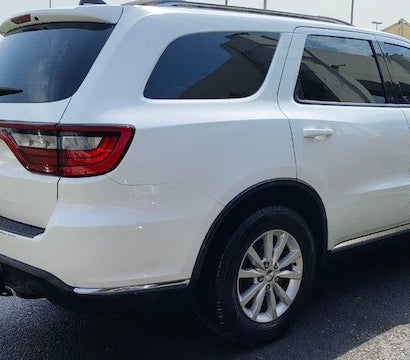 White Dodge Durango SXT 2015