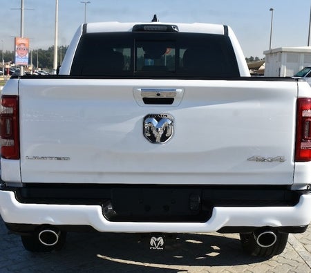White Dodge RAM 1500 Night Edition 2022