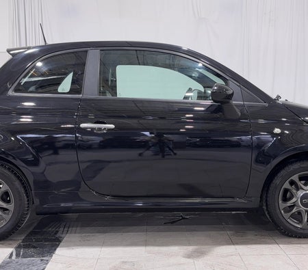 Black Fiat 500 Lounge 2022