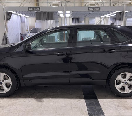 Schwarz Ford Edge Trend 2022