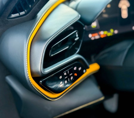 Ferrari 296 GTB 2024