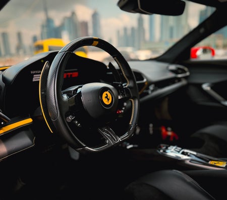 Ferrari 296 GTB 2024, photo 2 of 4