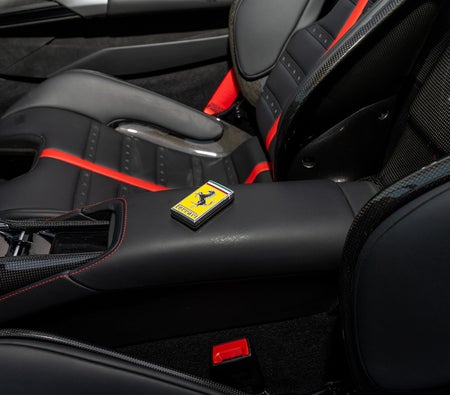 Ferrari SF90 Spider 2023