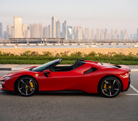 Ferrari SF90 Spider 2023