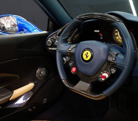 Ferrari 488 Spider 2017, photo 4 of 4