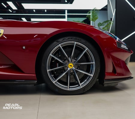 Rosso Ferrari 812 GTS 2022