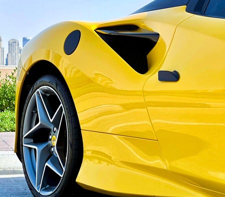 Ferrari F8 Tributo Spider 2021