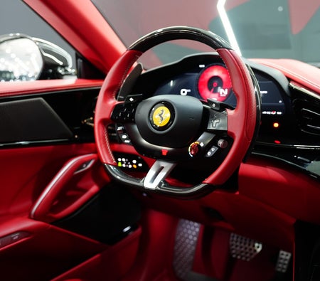 Noir Ferrari Purosangue 2025