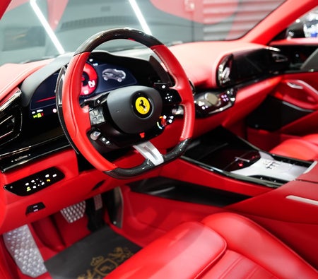 Noir Ferrari Purosangue 2025