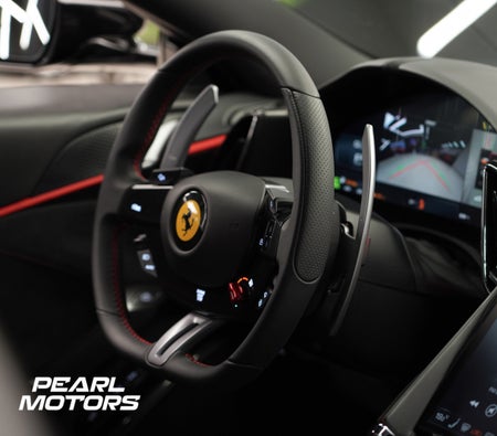 Siyah Ferrari Roma 2021