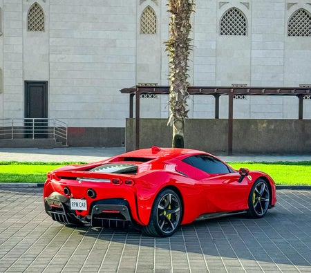 Ferrari SF90 Stradale 2023, photo 3 of 4