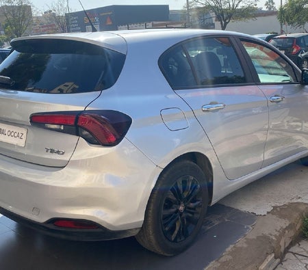 Серый Fiat Tipo 2021 год