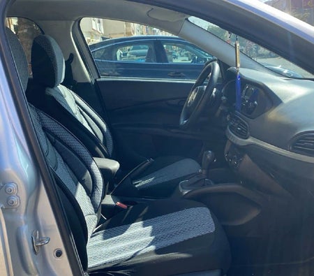 Grau Fiat Tipo 2021