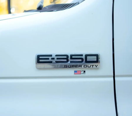 Ford E 350 2016, photo 3 of 4