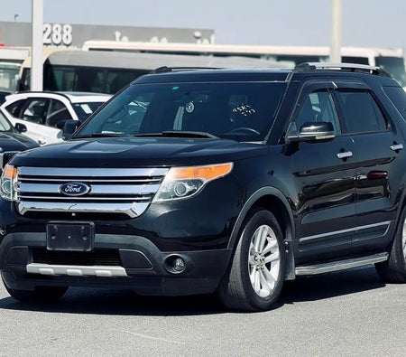 Negro Ford Explorer Limited 2013